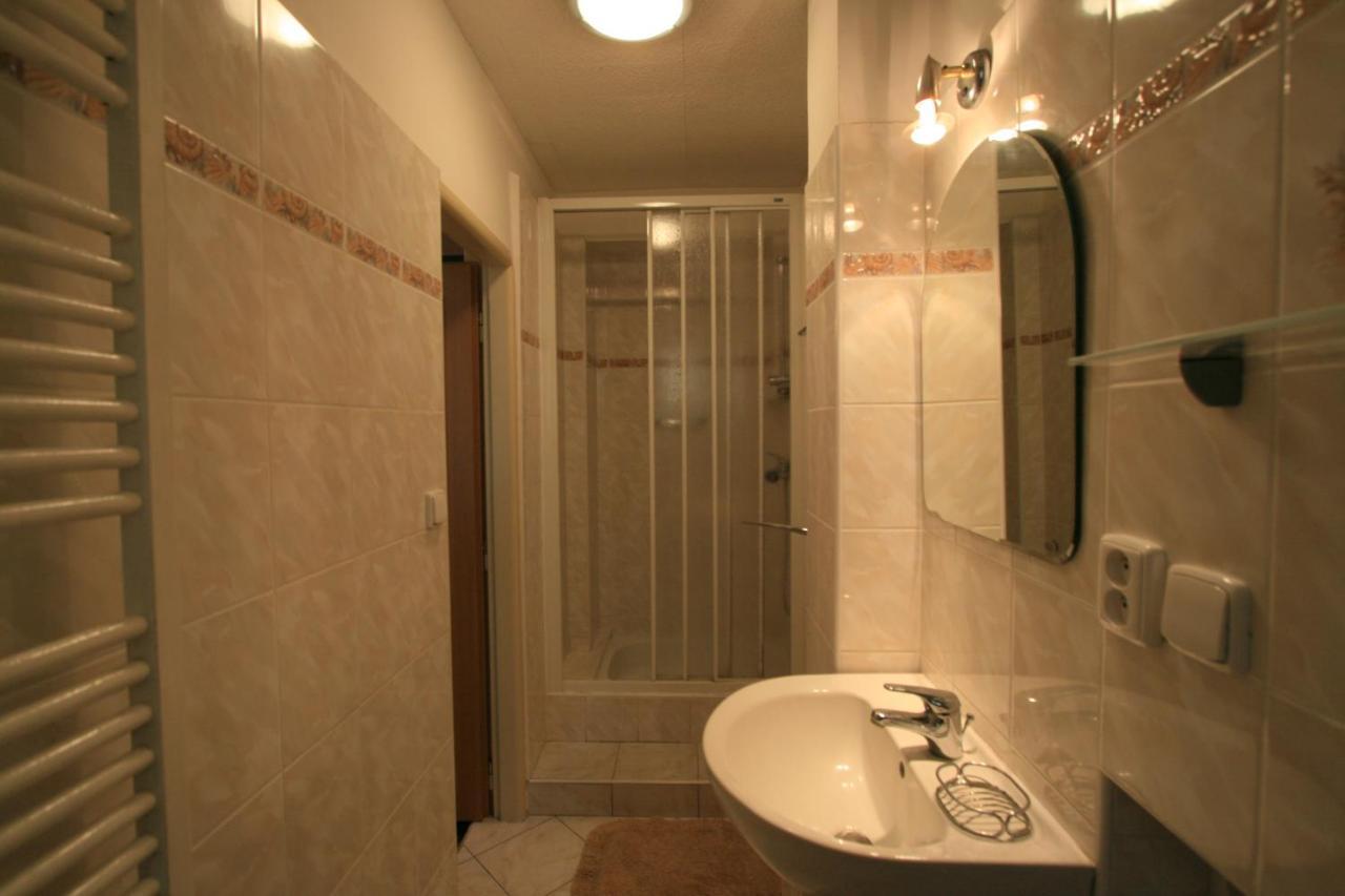 קרלובי וארי Apartment No. 19 Jaltska 3 מראה חיצוני תמונה