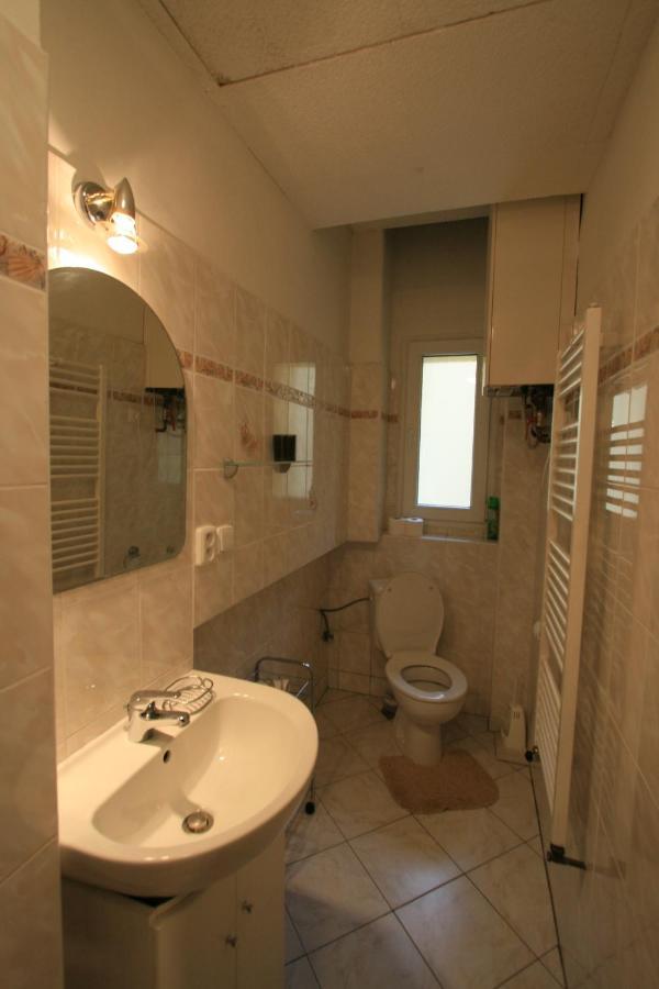 קרלובי וארי Apartment No. 19 Jaltska 3 מראה חיצוני תמונה